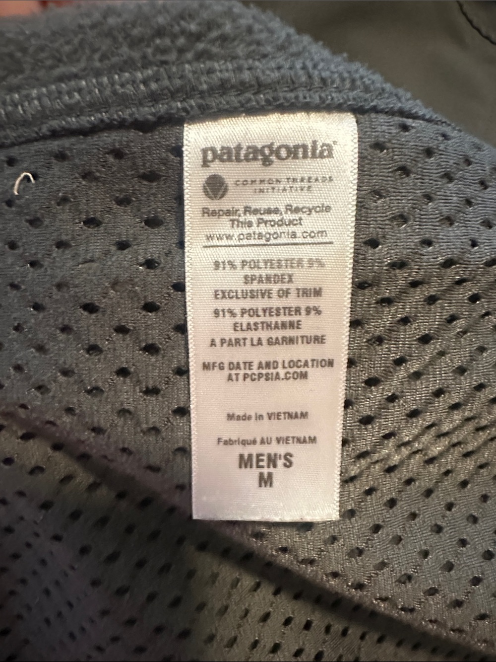 Patagonia Hooded Jacket - Grey - Picture 6 of 6